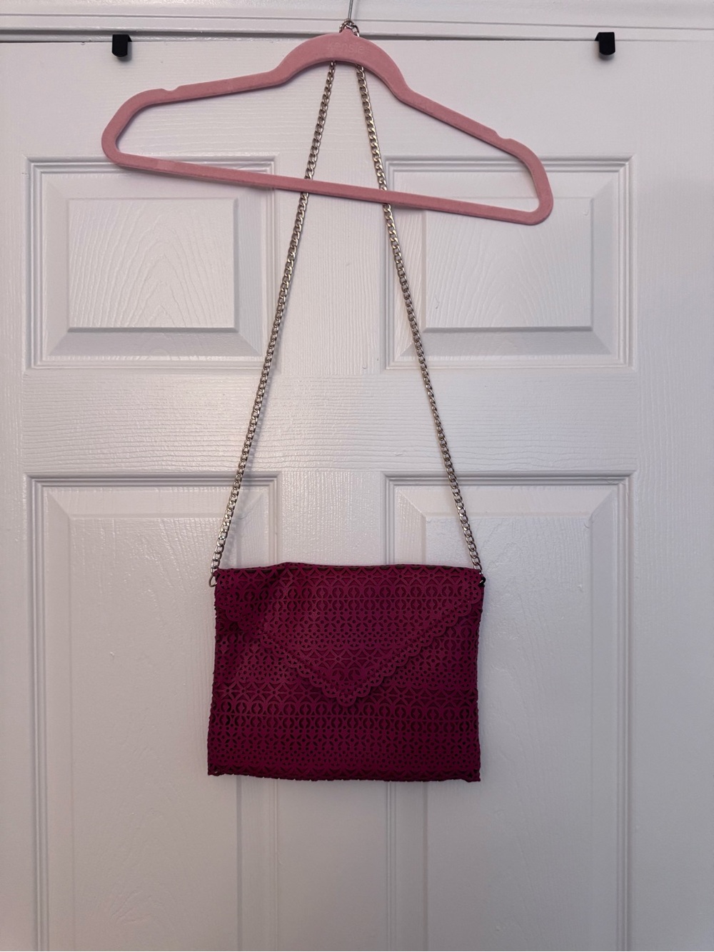 Aldo fuchsia lace envelope clutch with gold chain strap